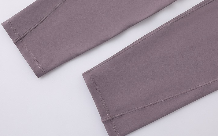 High-Waisted Leggings with Side Pocket