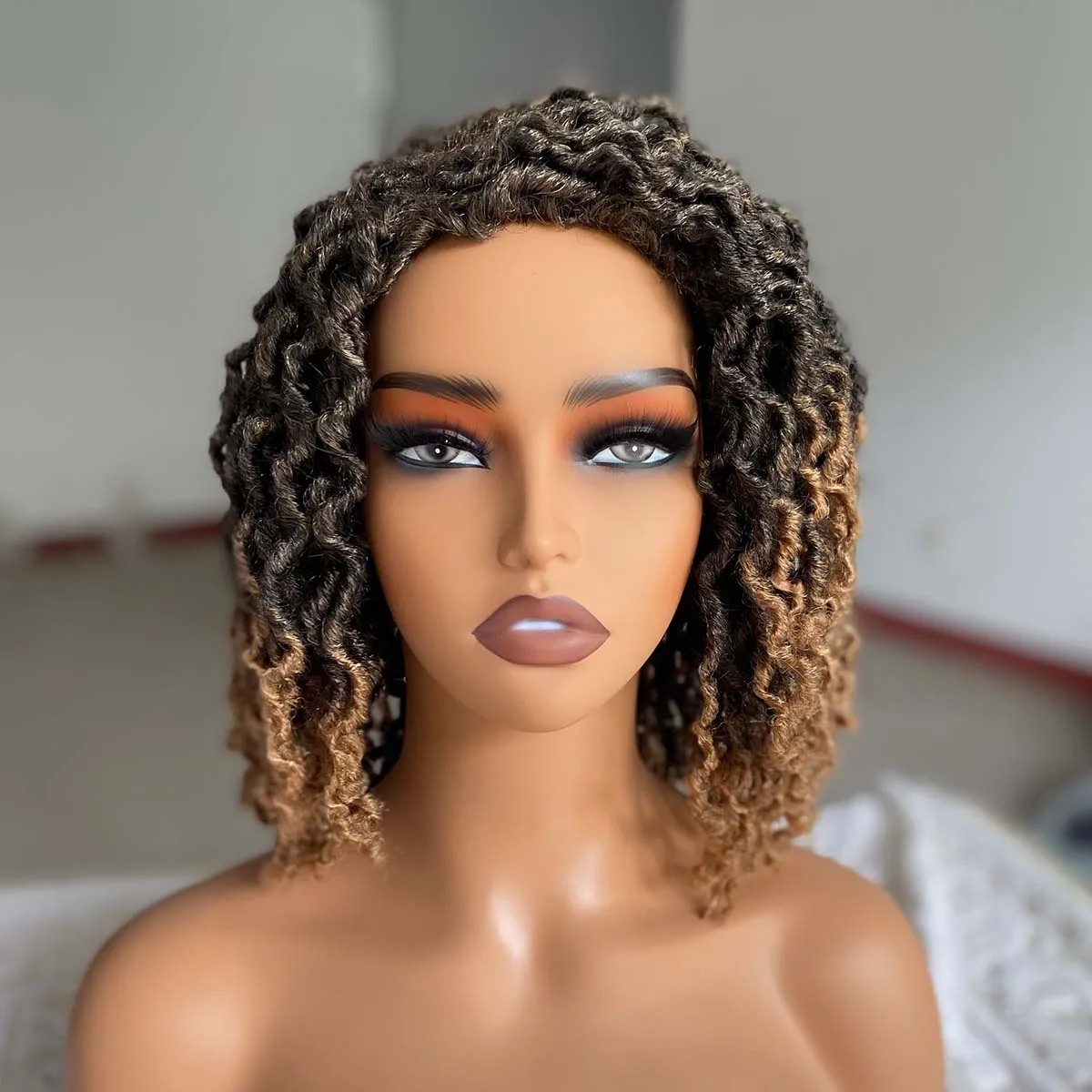 Short Butterfly Locs Crochet Wig