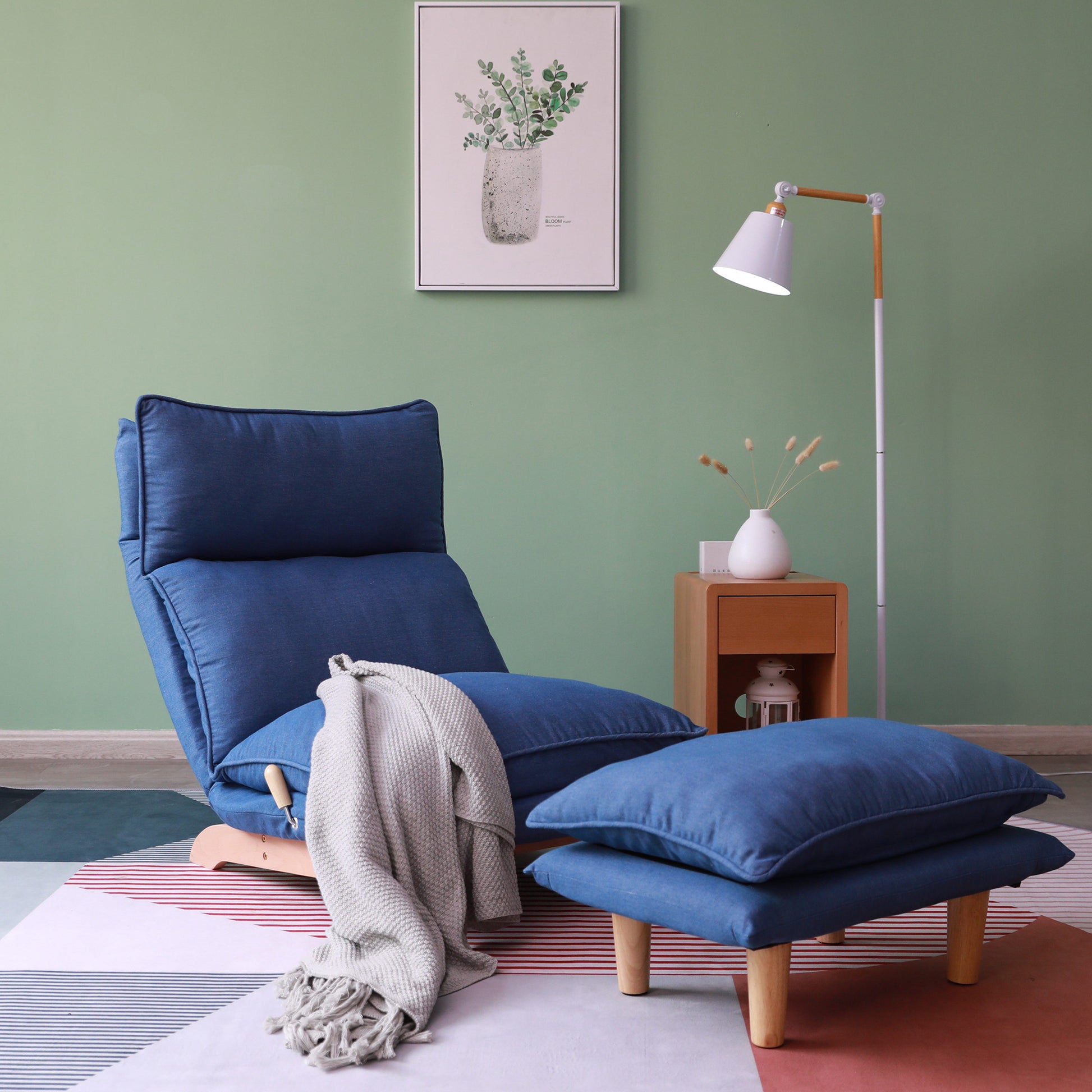 Moda Foldable Reclining Chair