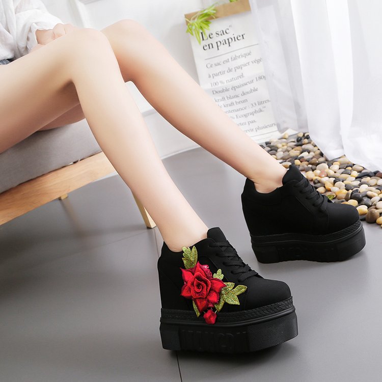Women's Rose Embroidery Platform Wedge Sneakers