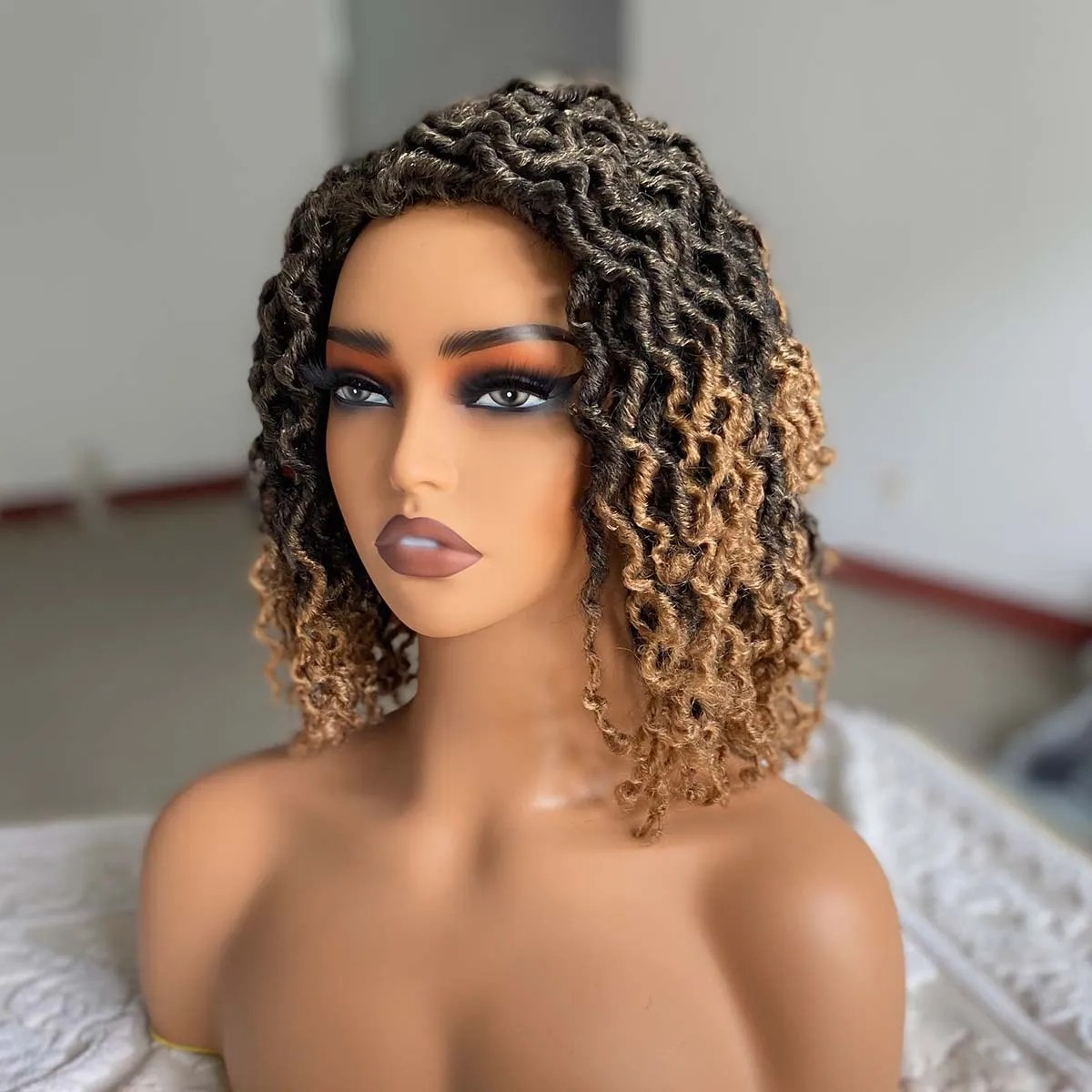 Short Butterfly Locs Crochet Wig