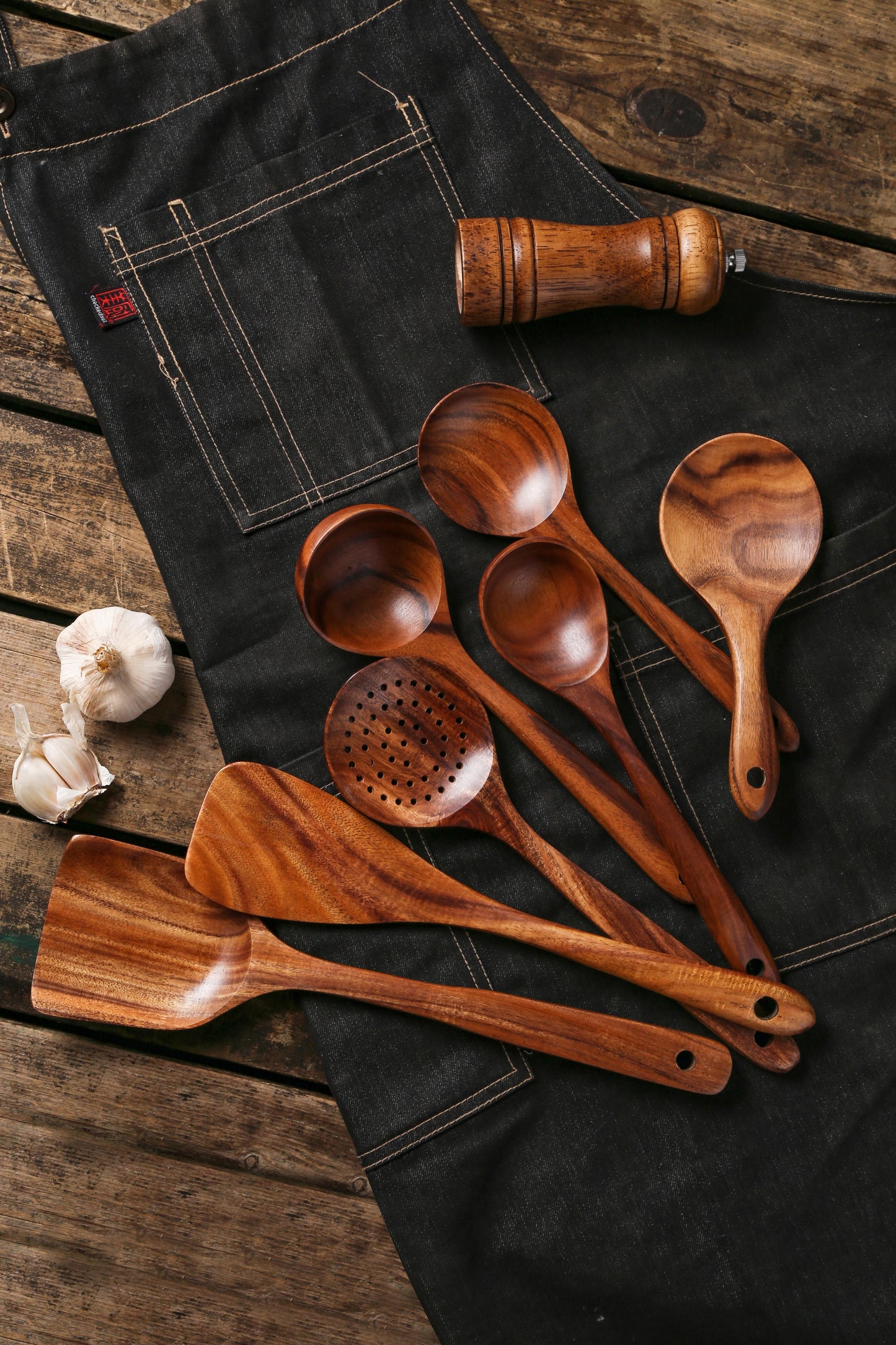 7-Piece Classic Wooden Kitchen Utensil Set