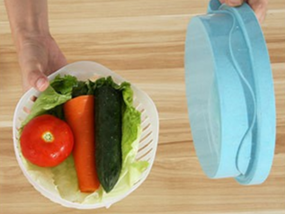 2-in-1 Salad & Fruit Cutter Bowl