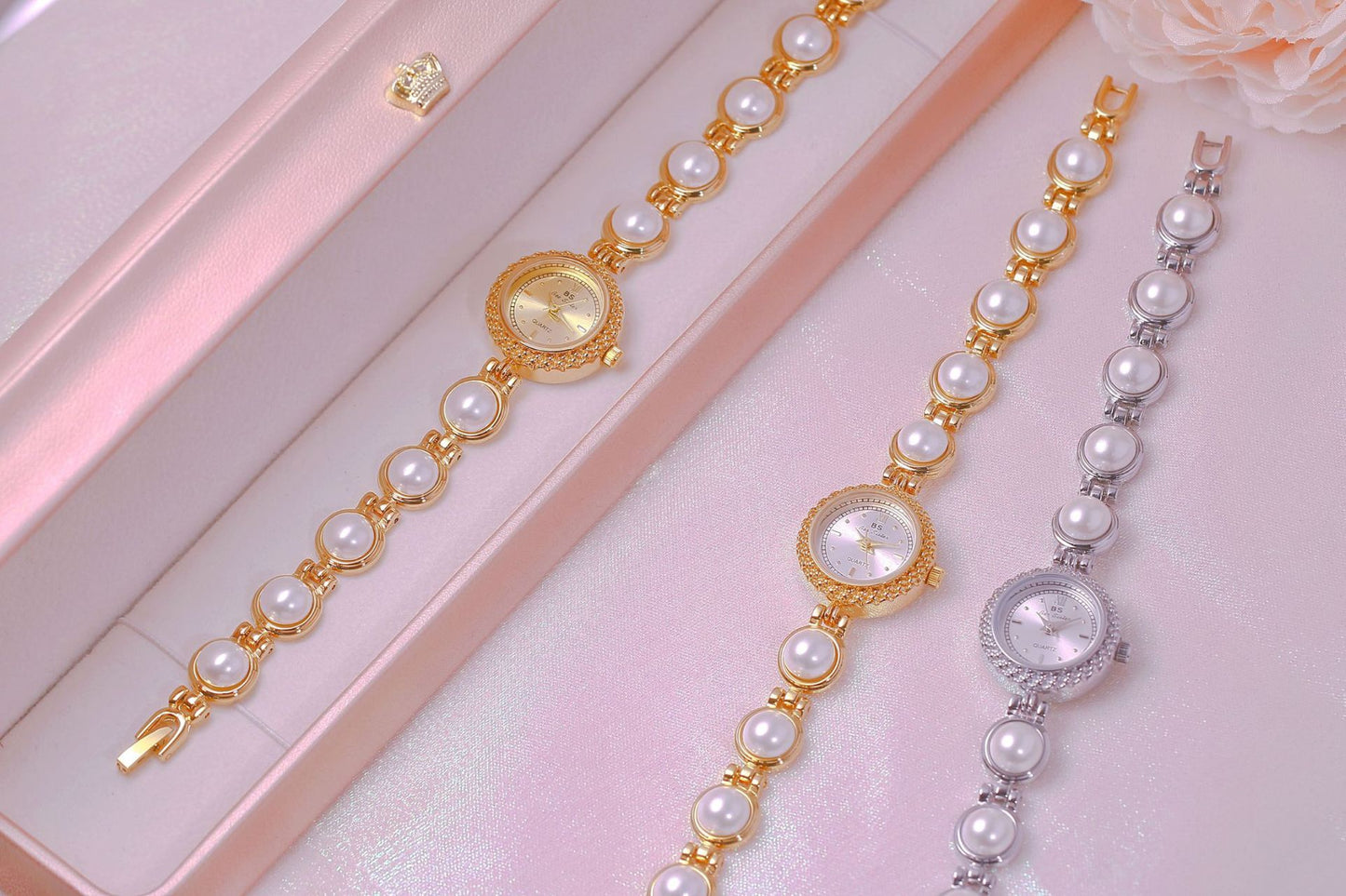 Women's Pearl Bracelet Quartz Watch