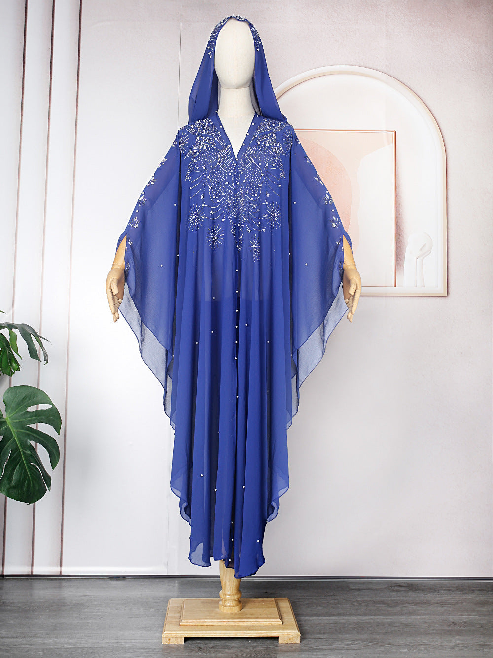 Chiffon Batwing Sleeved Hooded Kaftan Evening Dress