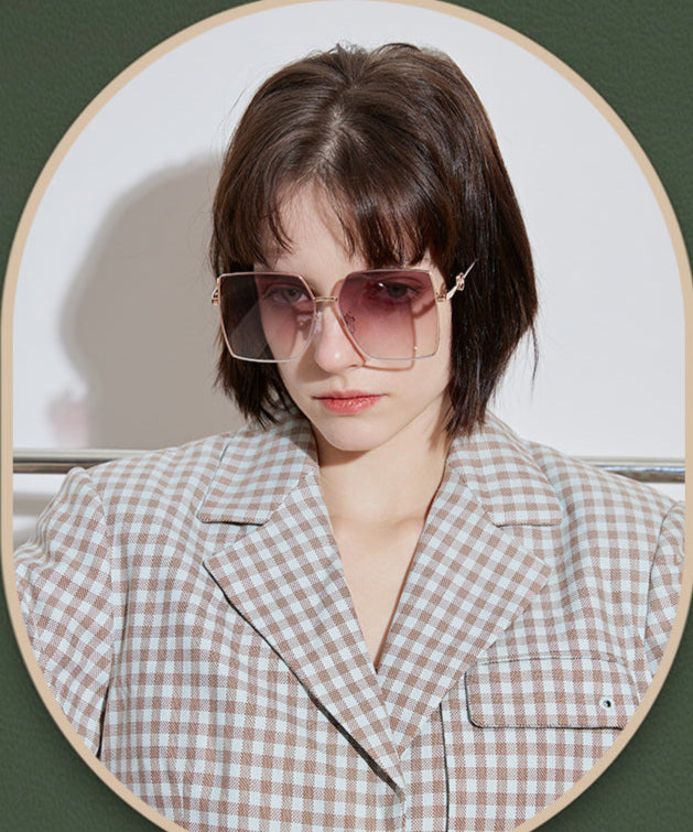 Gradient Lens Oversized Sunglasses