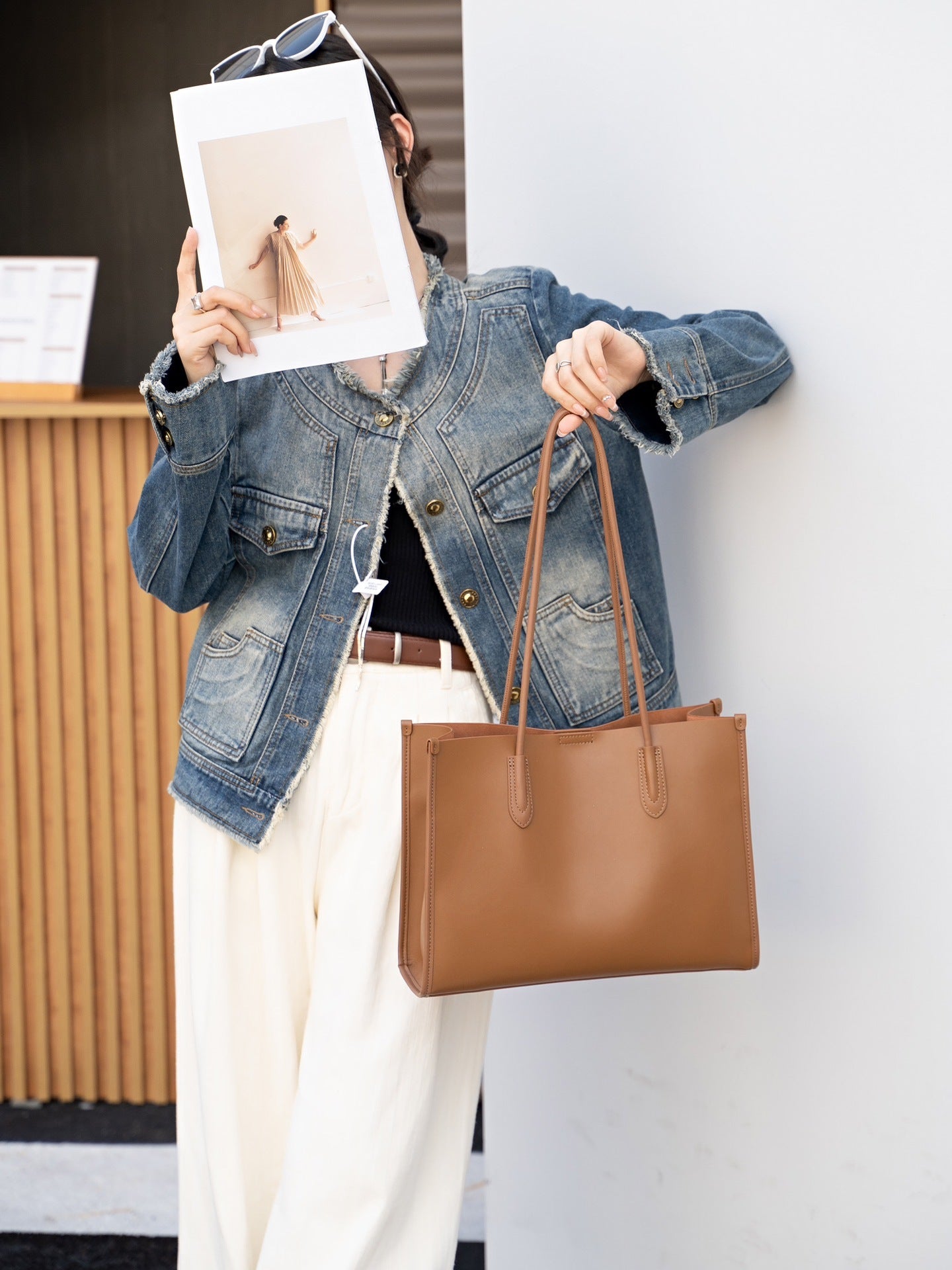 Genuine Cowhide Leather Tote Bag – Large Capacity