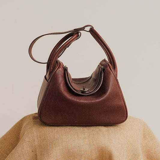 Vegetable Tanned Leather Large Capacity Shoulder Bag