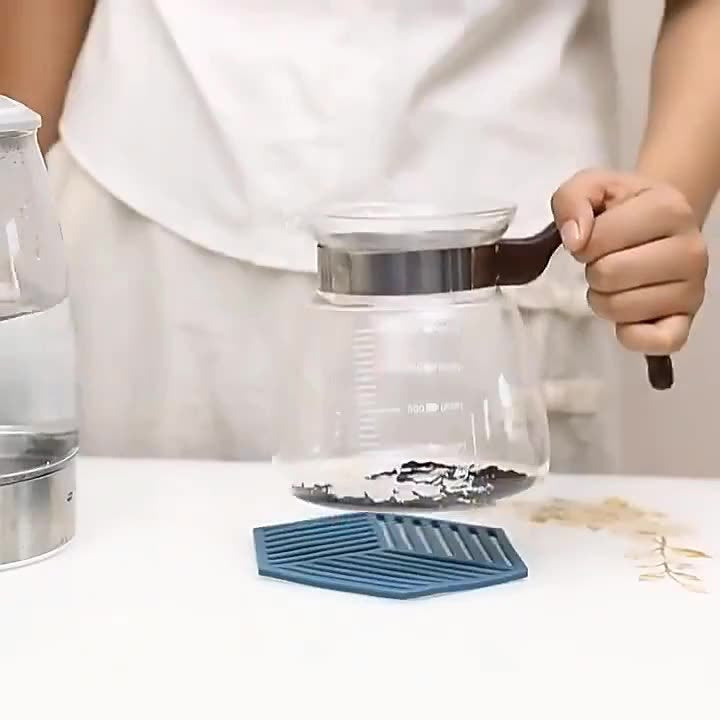 Foldable Heat-Resistant Trivet