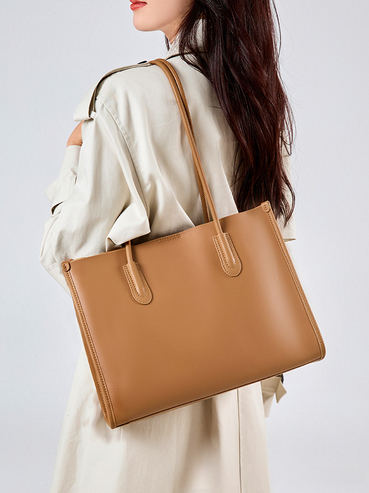 Genuine Cowhide Leather Tote Bag – Large Capacity