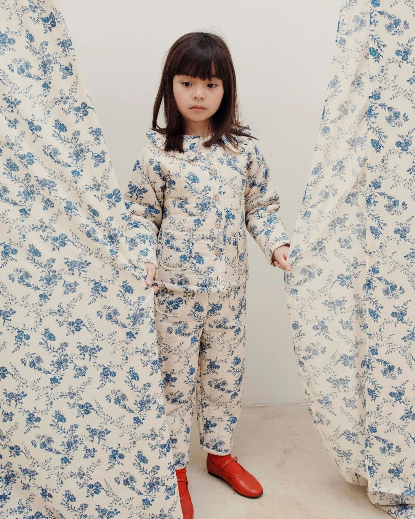 Girl's Garden Style Embroidered Sweaters and Pants Collection