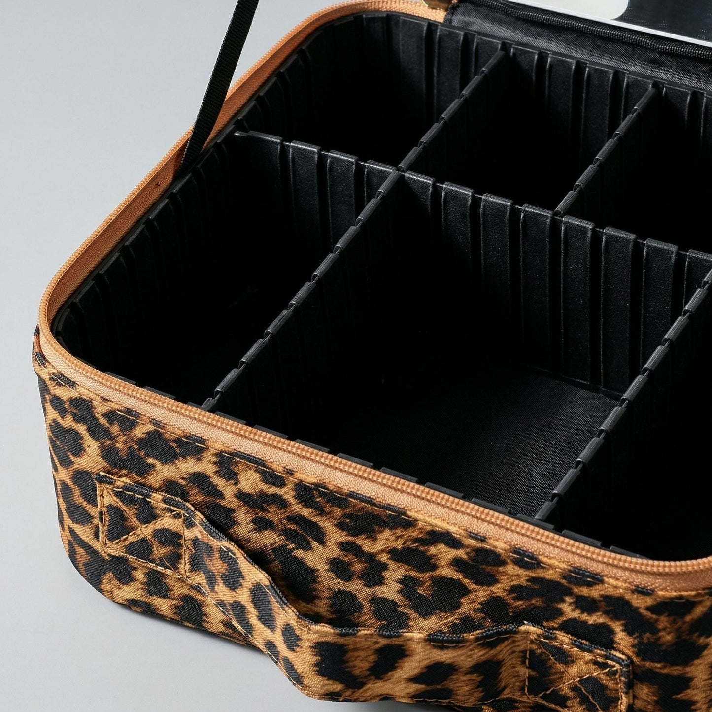Portable Travel Makeup Case with Built-in LED Lighted Mirror