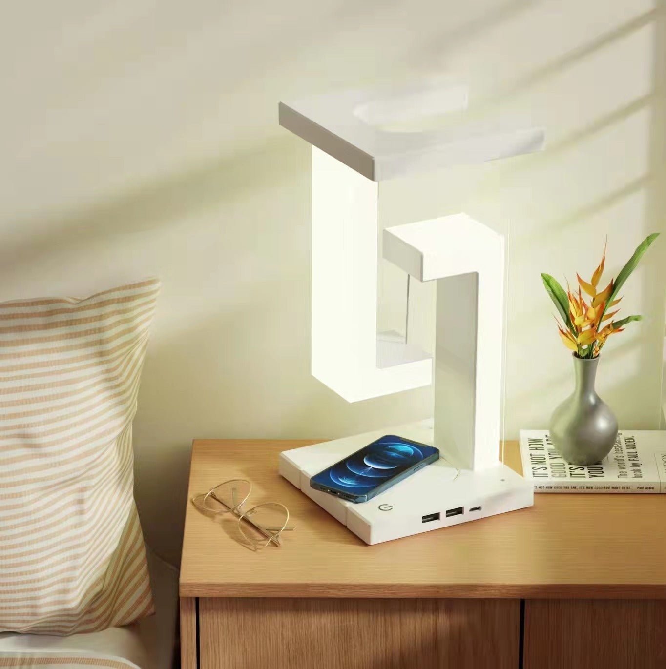 Suspension Anti-Gravity Wireless Charging LED Table Lamp