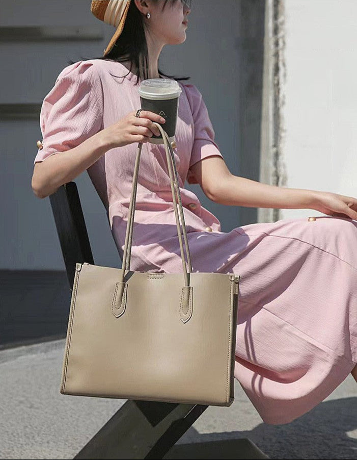 Genuine Cowhide Leather Tote Bag – Large Capacity