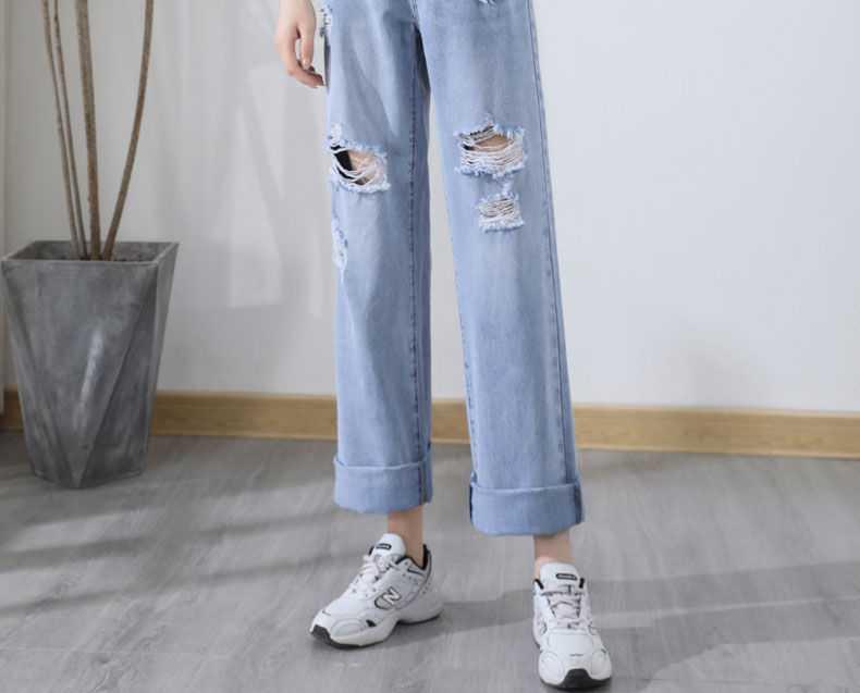 Loose Fit Ripped High-Waisted Jeans for Women