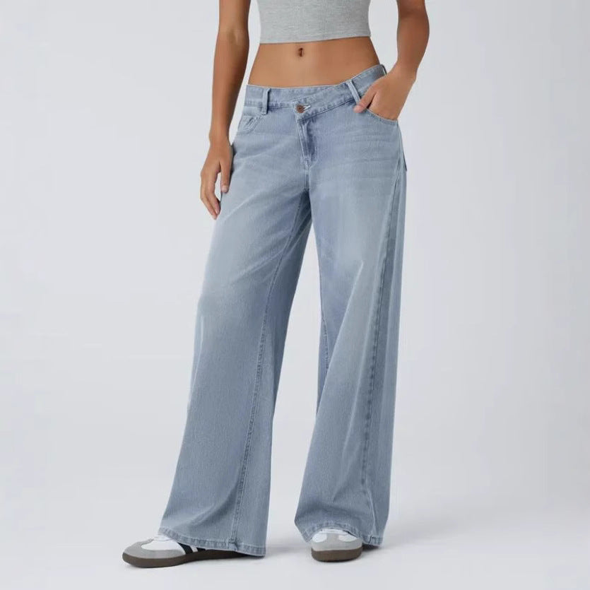 Low-Rise Wide Leg Jeans