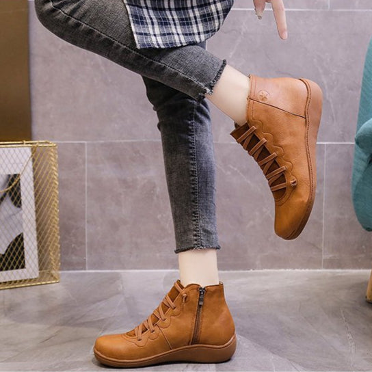 Women's Flat Leather Ankle Boots