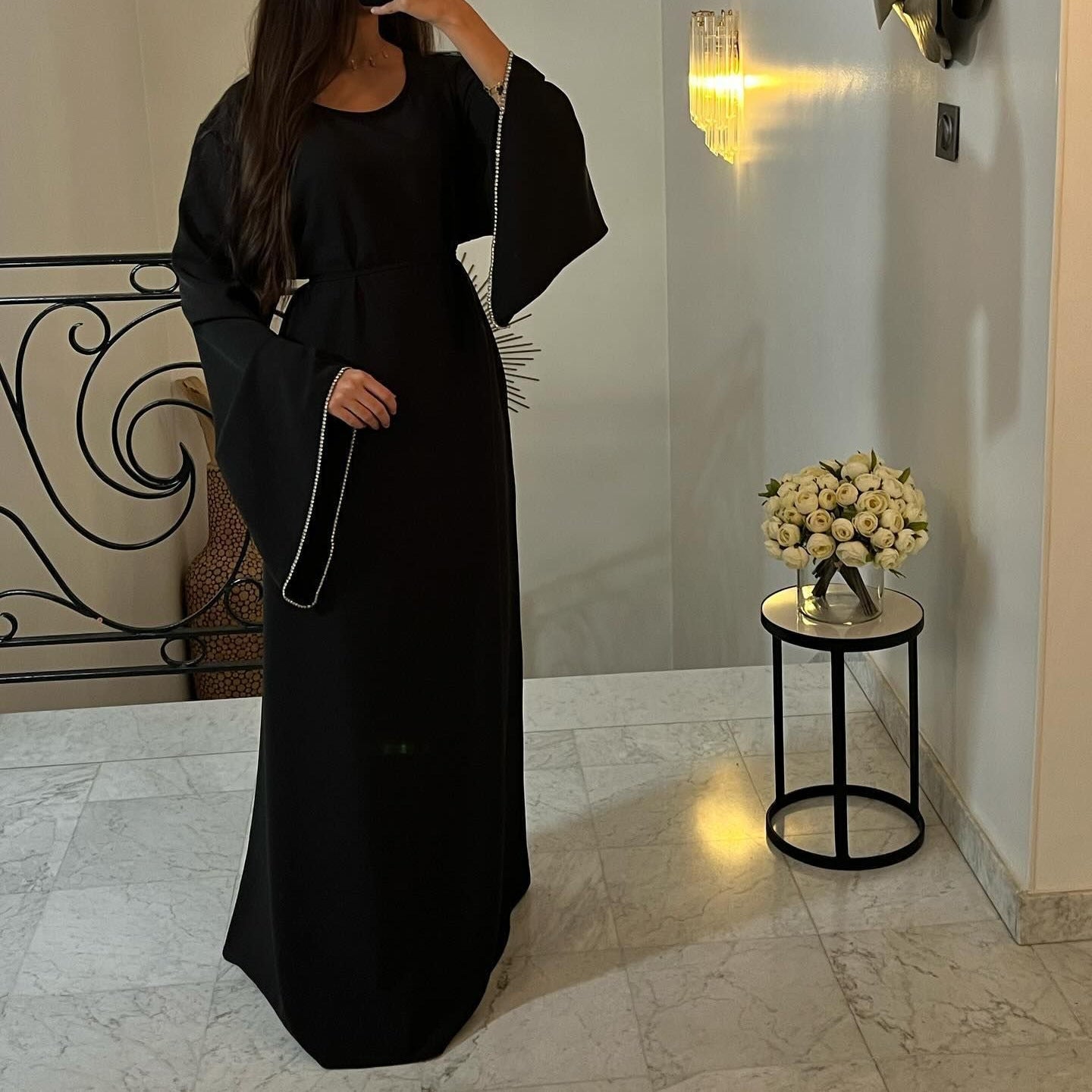 Loose Cuff Chain Abaya