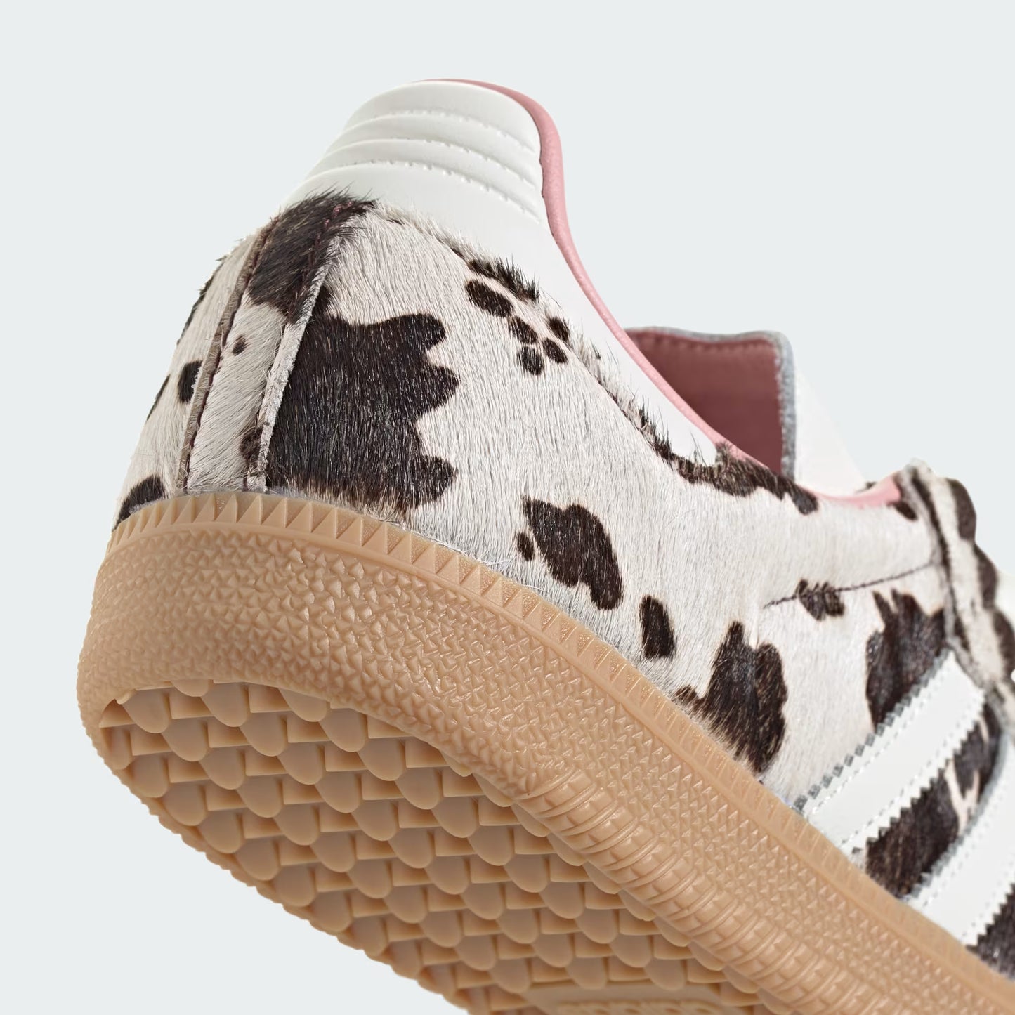 ADIDAS Women's Samba OG Sneakers – Dark Brown/Off-White