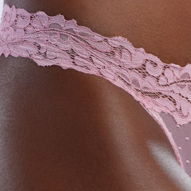 2-Piece Floral Lace Bralette & Thong