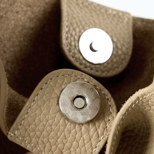 Slouchy Hobo Shoulder Bag in Genuine Cowhide Leather