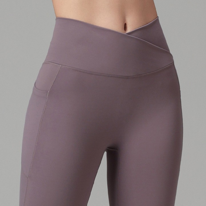 High-Waisted Leggings with Side Pocket
