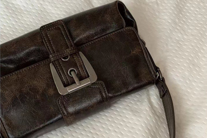 Retro Flap Shoulder Bag