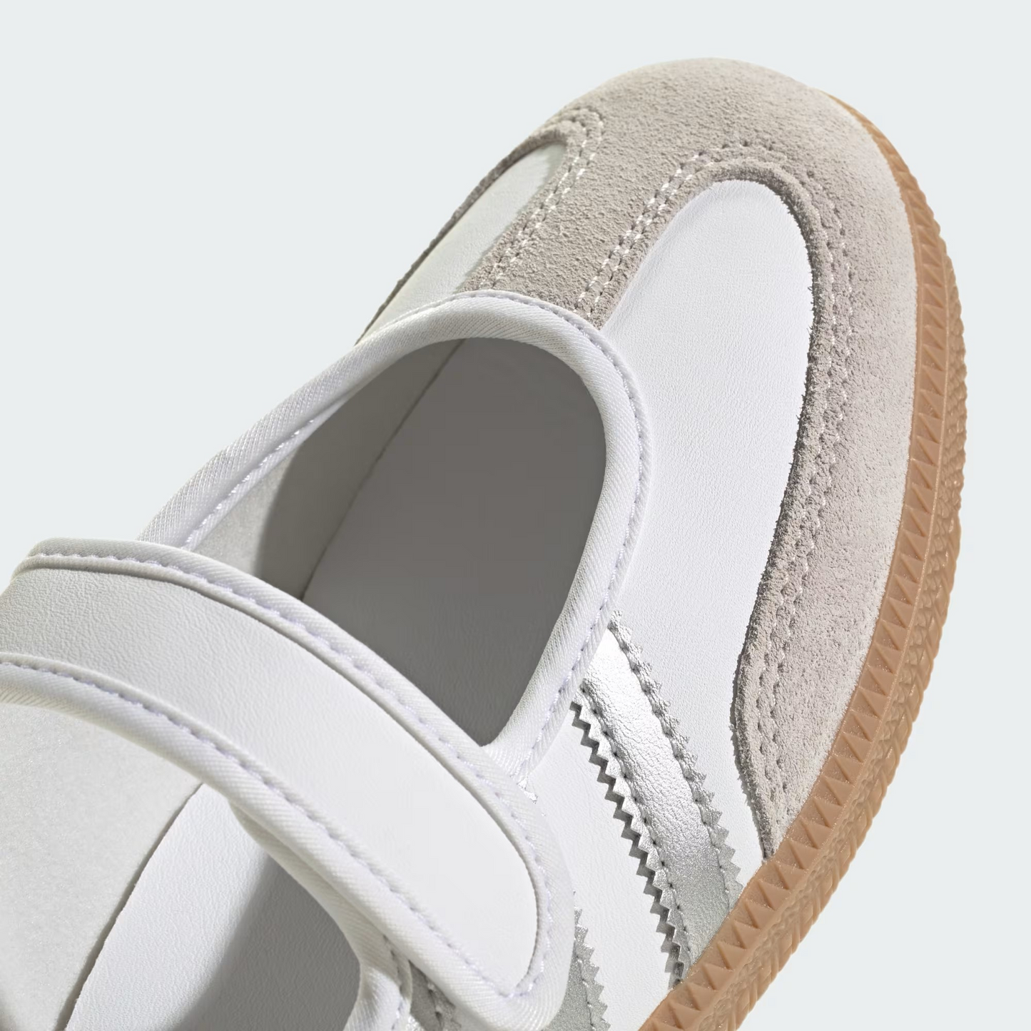ADIDAS Women's Samba Jane Sneakers – Off-White/Silver Metallic