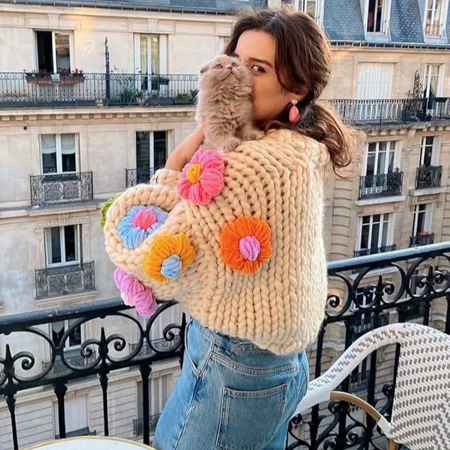 Cropped Chunky Knit Cardigan