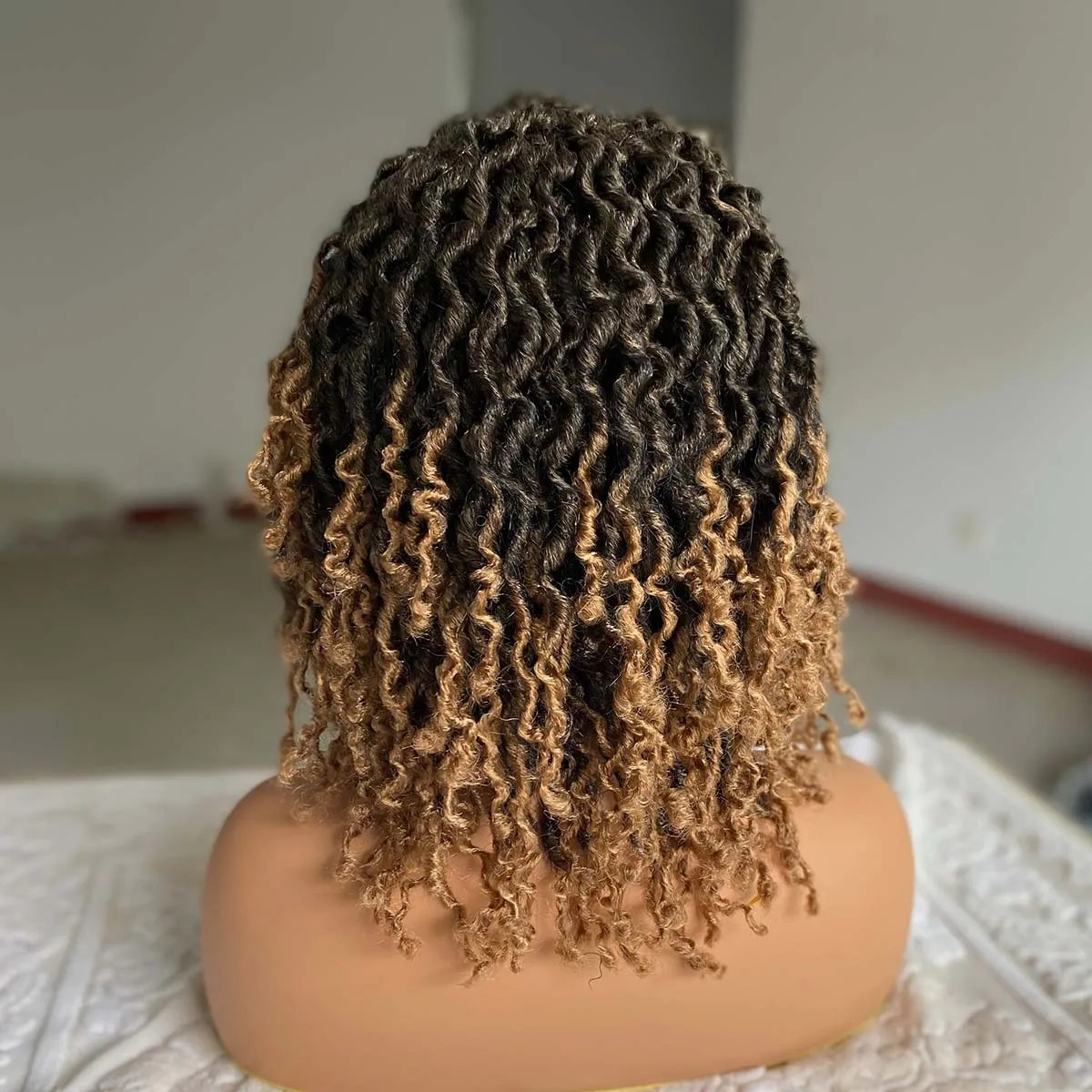 Short Butterfly Locs Crochet Wig