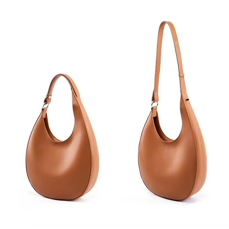 Crescent-Shaped Shoulder Bag in Genuine Cowhide Leather