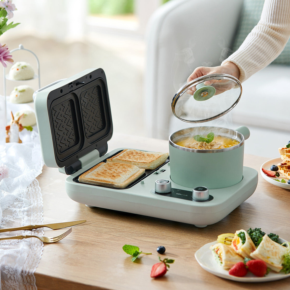 3-in-1 Multifunctional Non-Stick Breakfast Maker, Toaster, Fryer, Boiling Pot