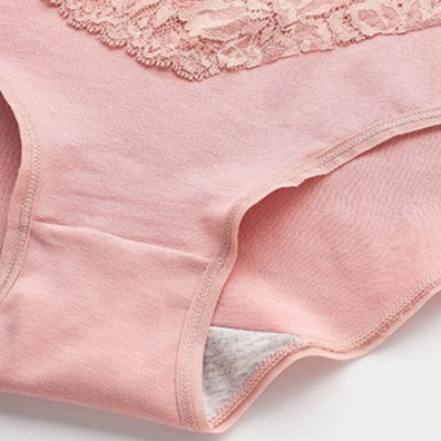 High-Waisted Seamless Lace Panties