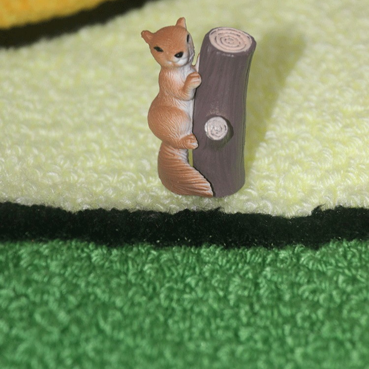 Smiley Flower Tufted Area Rug